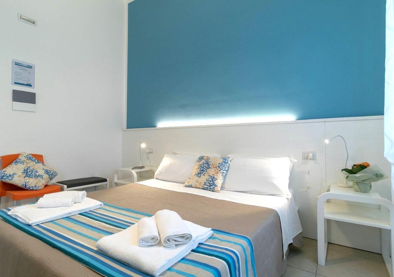 Fronte Mare Rooms By Salentolimit Порто-Чезарео Экстерьер фото